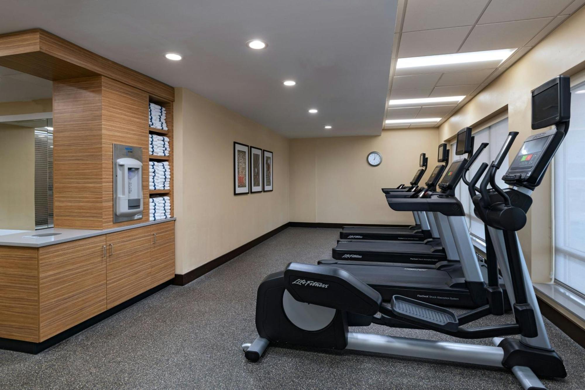 Towneplace Suites By Marriott Edgewood Aberdeen Belcamp Dış mekan fotoğraf
